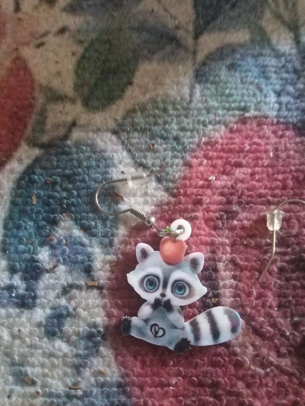 🦡 Cute Raccoon Charm Earrings - White & Gray  For Weomen Or Kids 🦡
